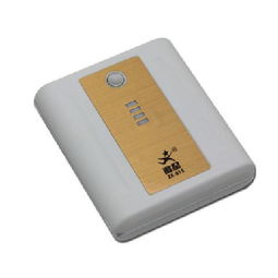 暴享ZX 816双USB输出移动电源 大容量便携充电伴侣